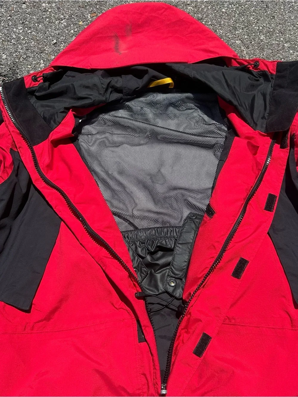 Mountain Hardwear Conduit Waterproof Hooded Ski Shell Jacket Red Black Mens XL